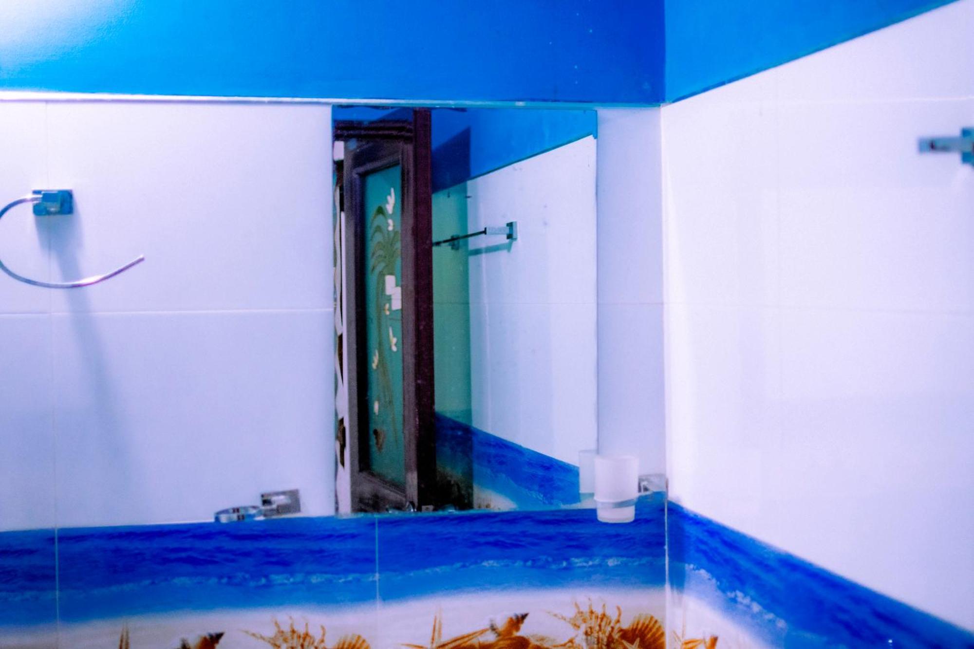 Tourist Holiday Inn Дамбула Екстериор снимка